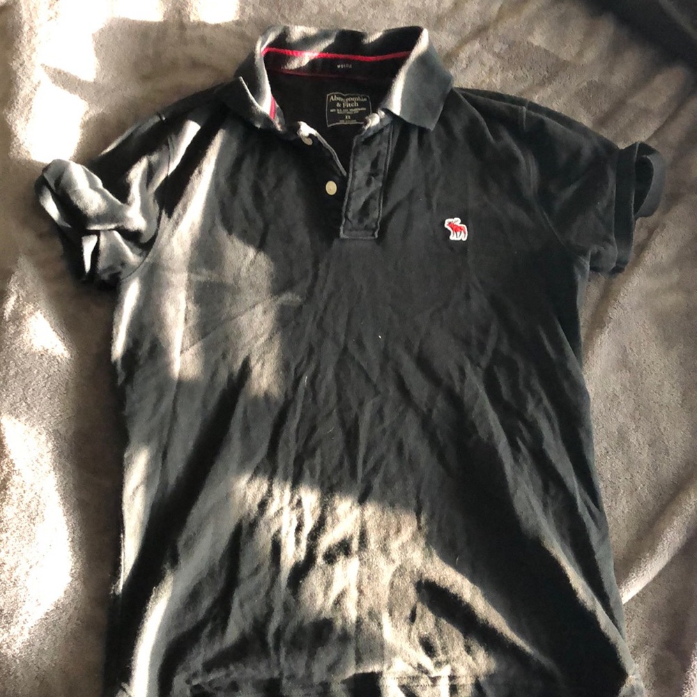 Abercrombie and Fitch muscle polo - XS